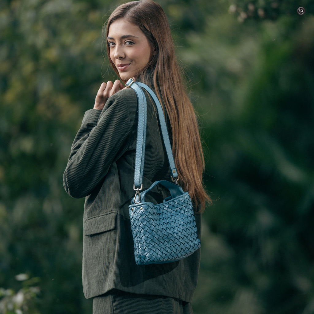 Borsetta Sibilla in pelle intrecciata