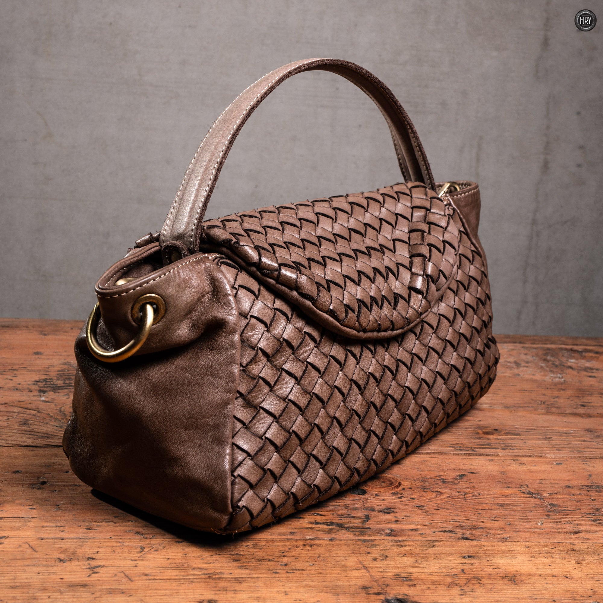 Borsetta Daria in pelle intrecciata