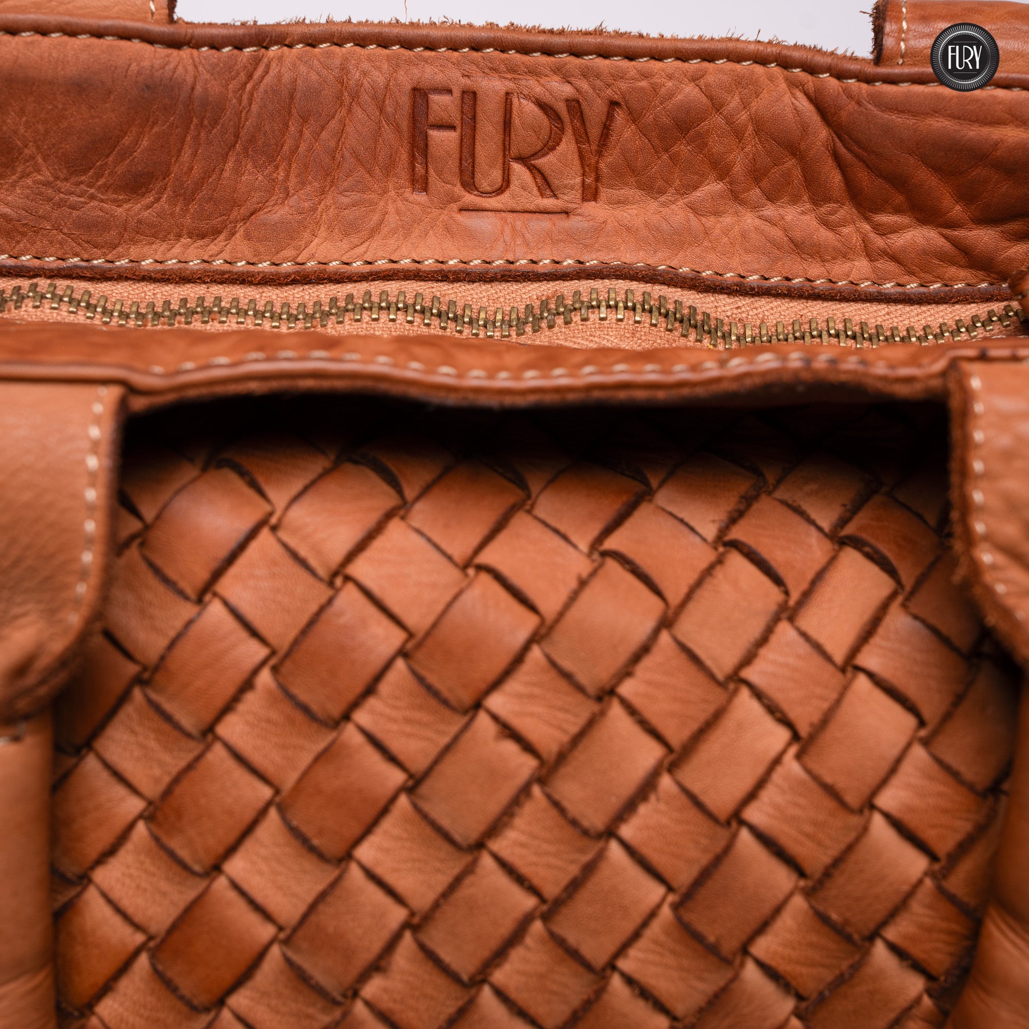 Borsa Virginia in pelle intrecciata