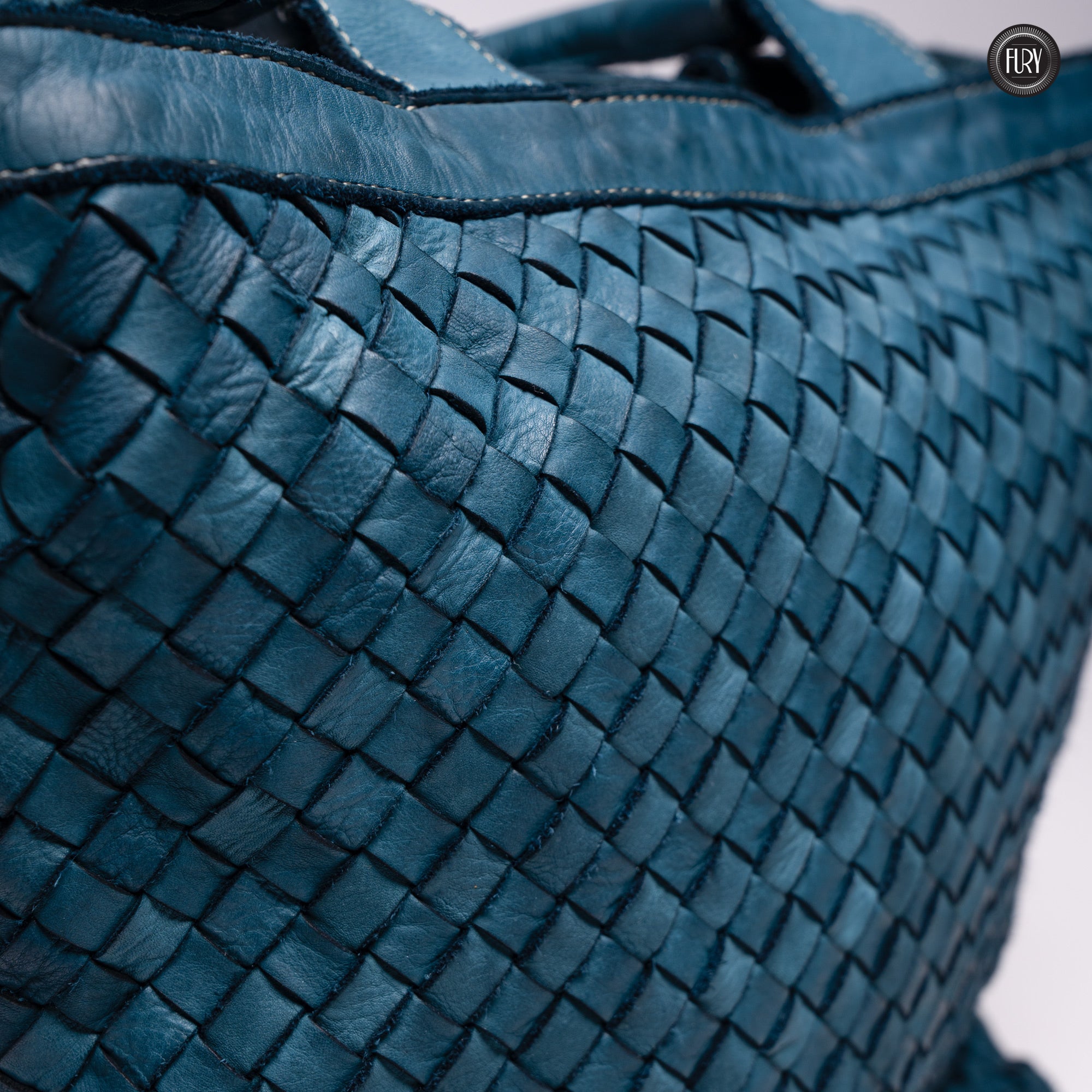 Borsa Virginia in pelle intrecciata