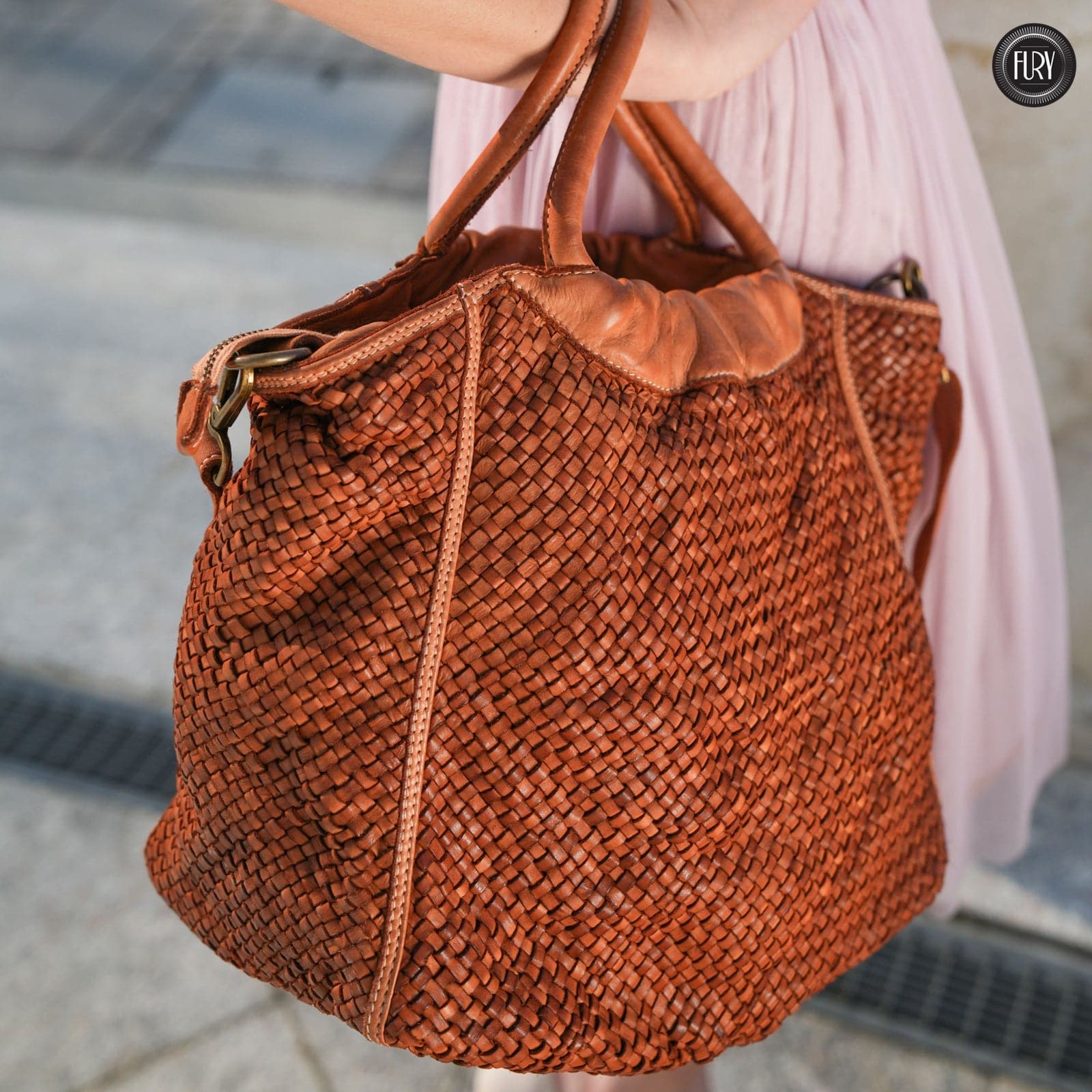 Borsa Prime in pelle intrecciata Fury Bags#colore_cuoio