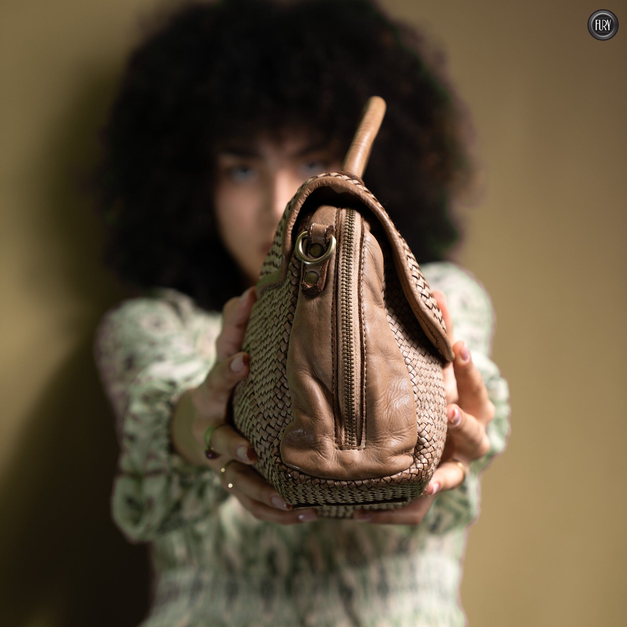 Borsa Siena Maxi in pelle intrecciata Fury