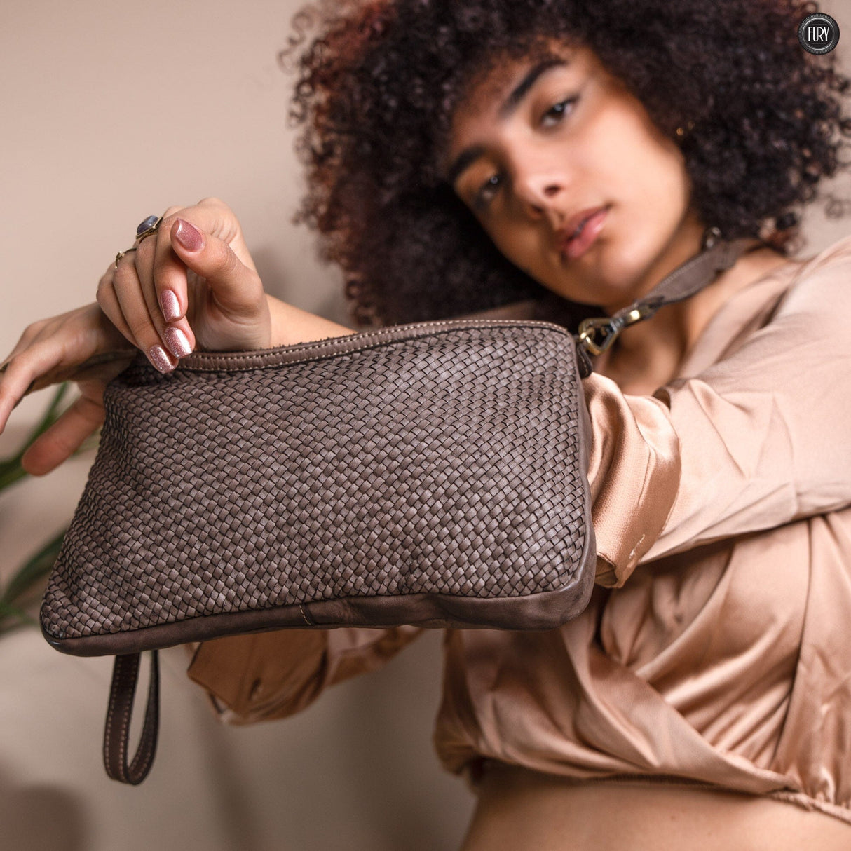 Pochette Diana in pelle intrecciata Fury