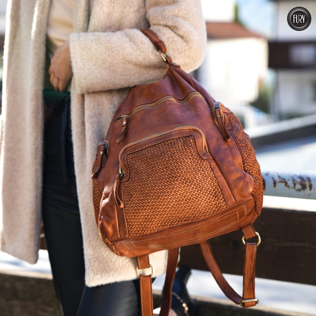 Zainetto multitasche in pelle intrecciata Fury