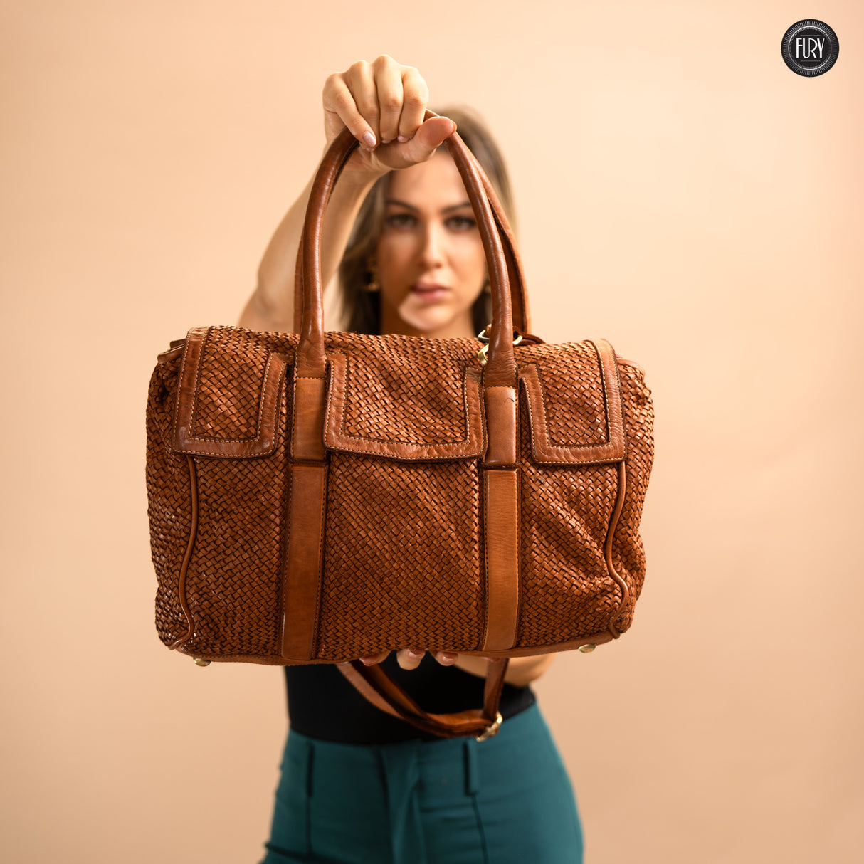 Etruria leather bag