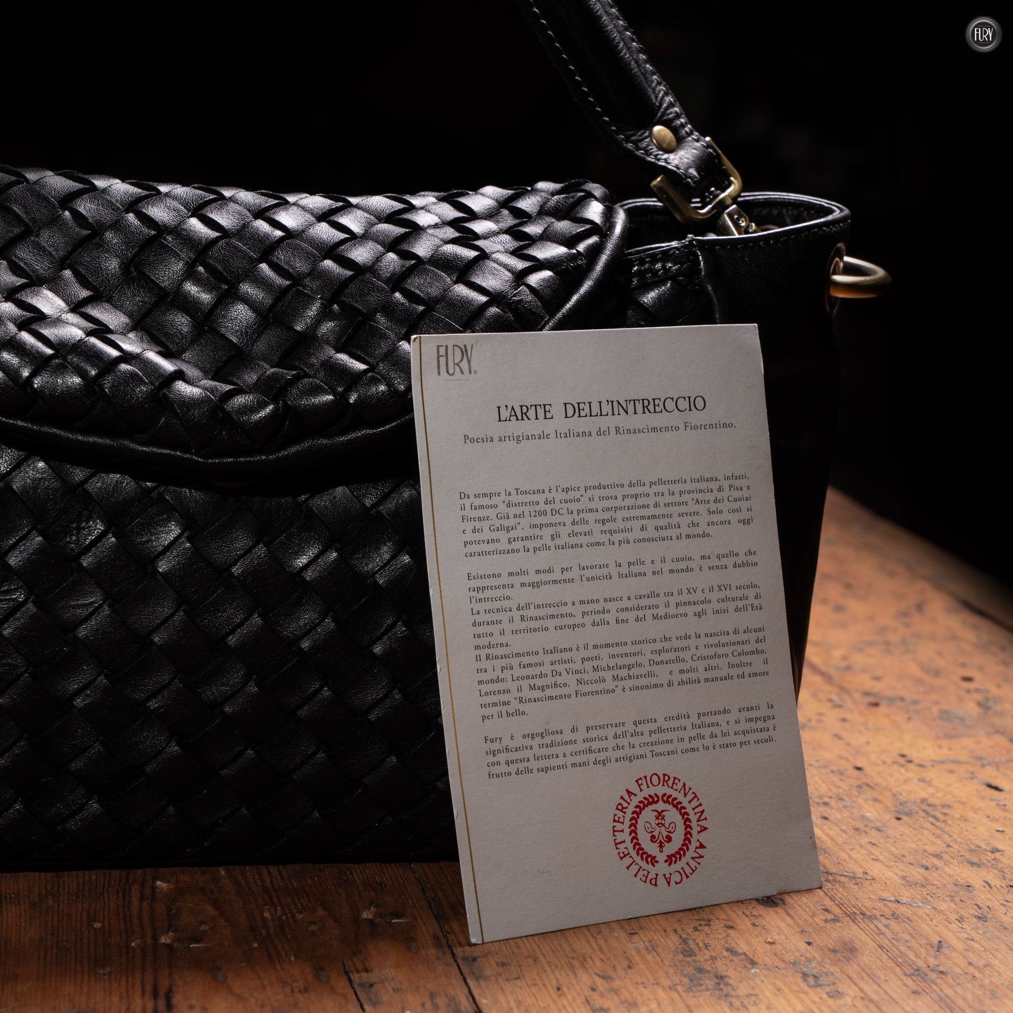 Borsetta Daria in pelle intrecciata