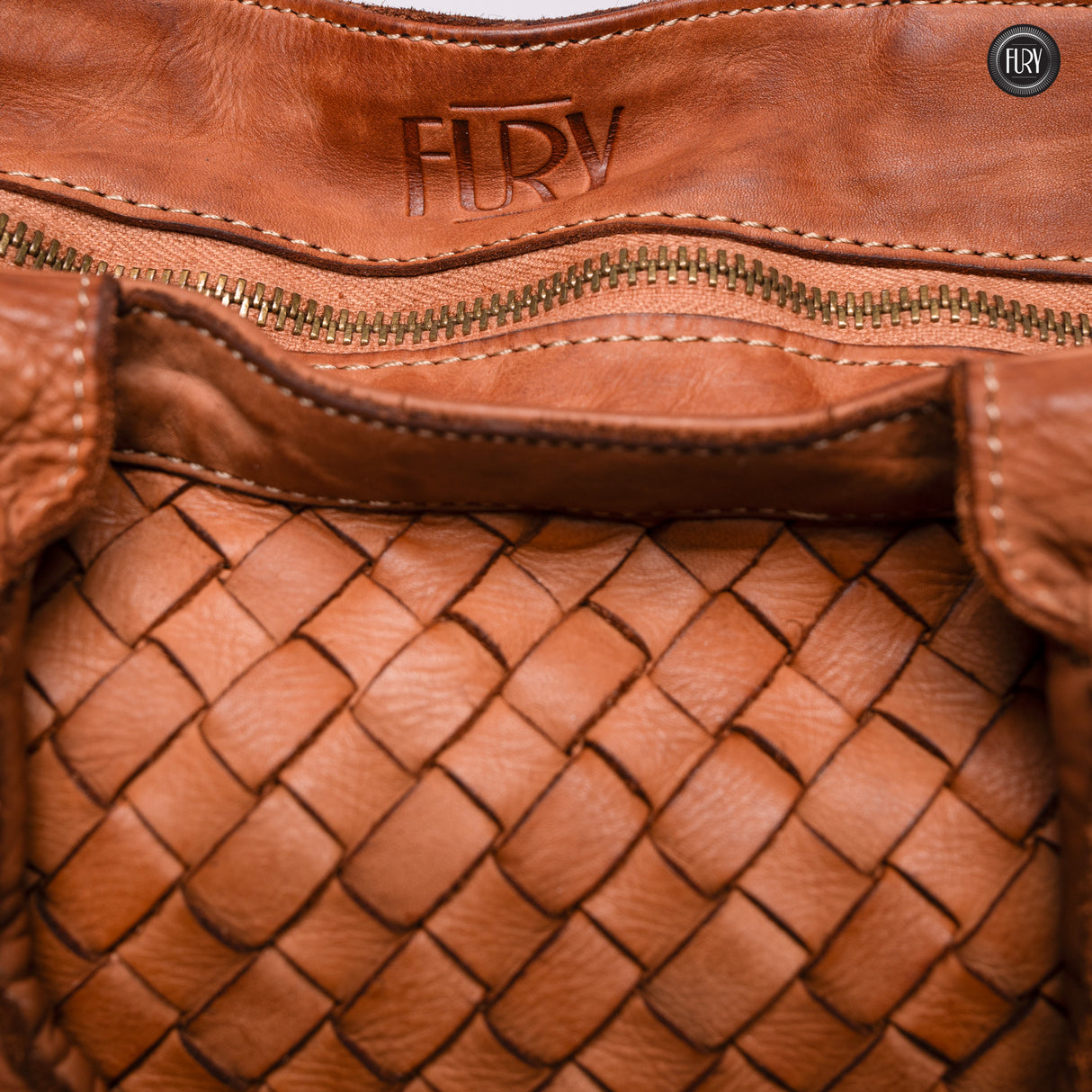 Virginia maxi bag in woven leather