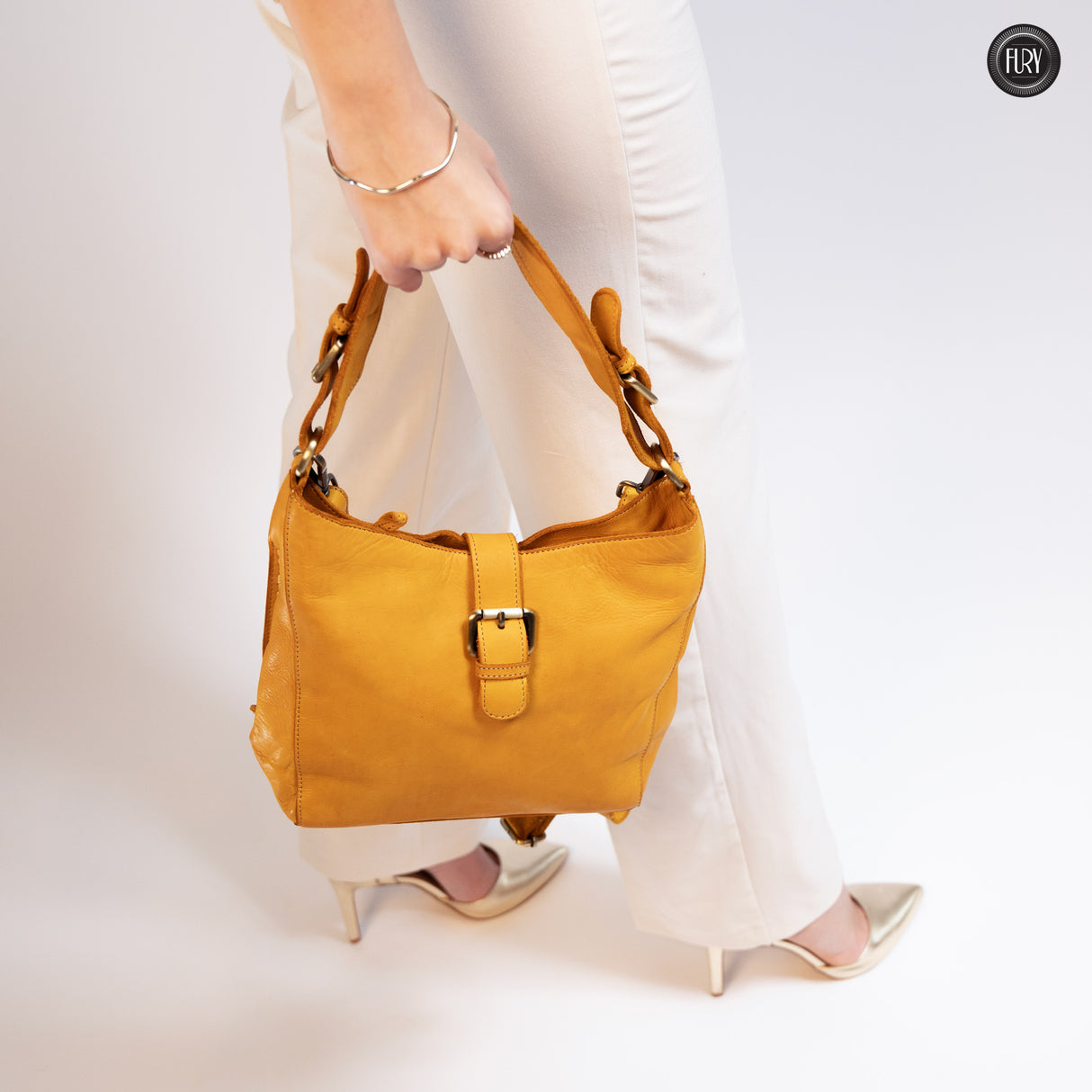 Sandy leather handbag