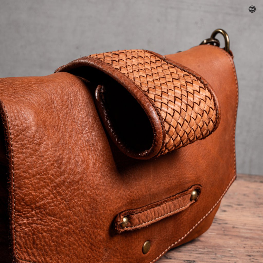 Borsetta Antea in pelle intrecciata - Fury