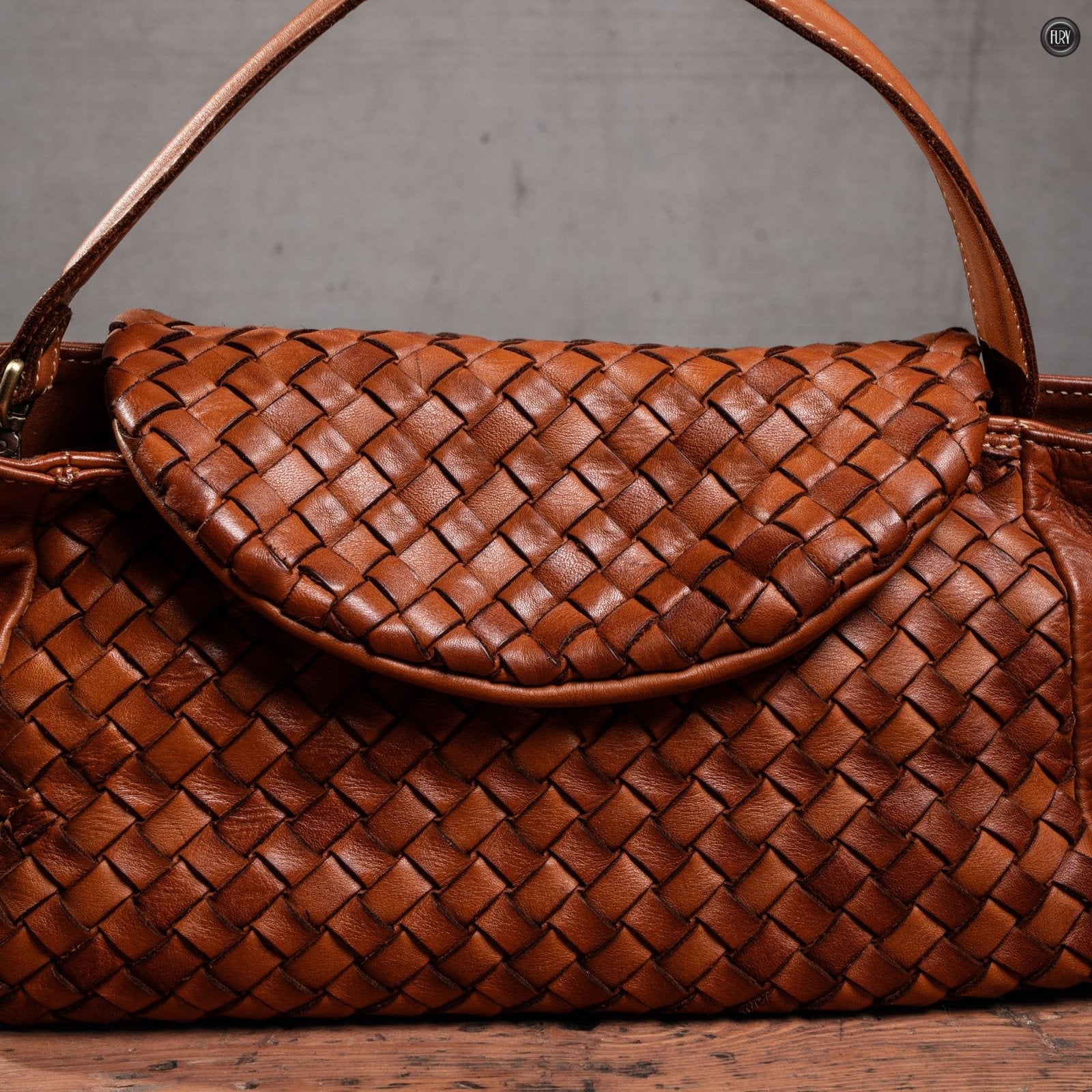 Borsetta Daria in pelle intrecciata - Fury