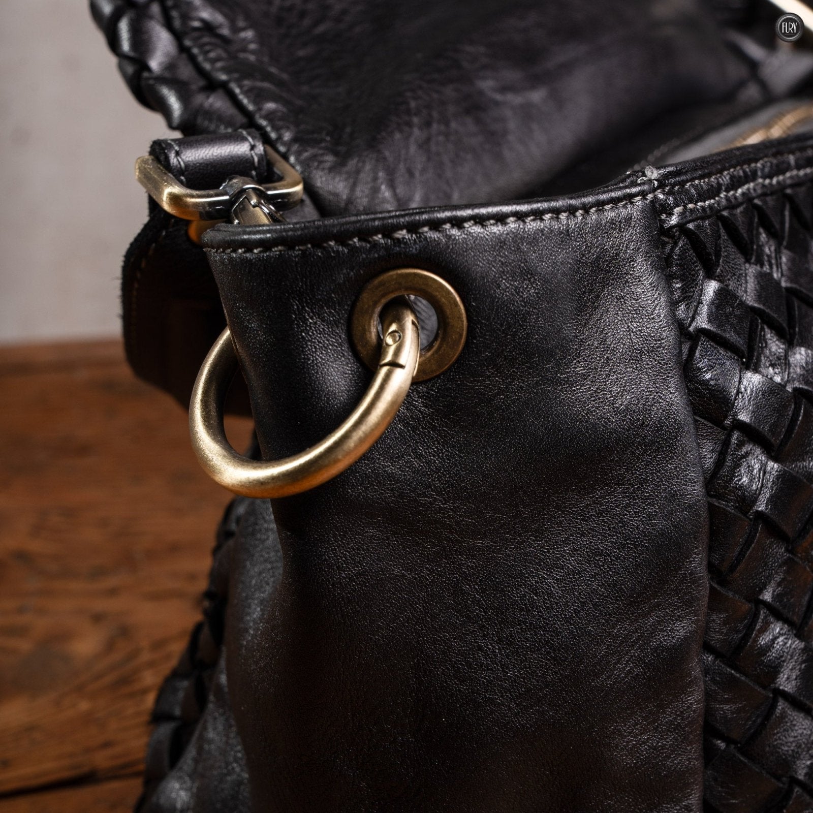 Borsetta Daria in pelle intrecciata - Fury