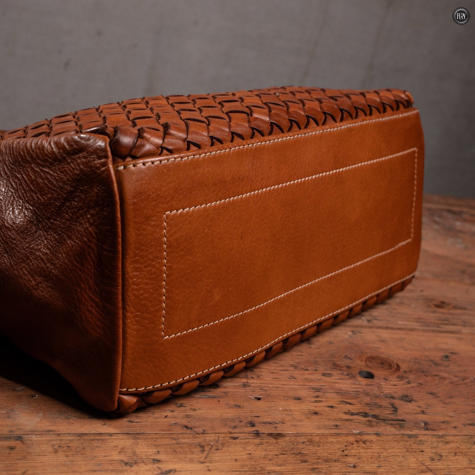 Borsetta Daria in pelle intrecciata - Fury