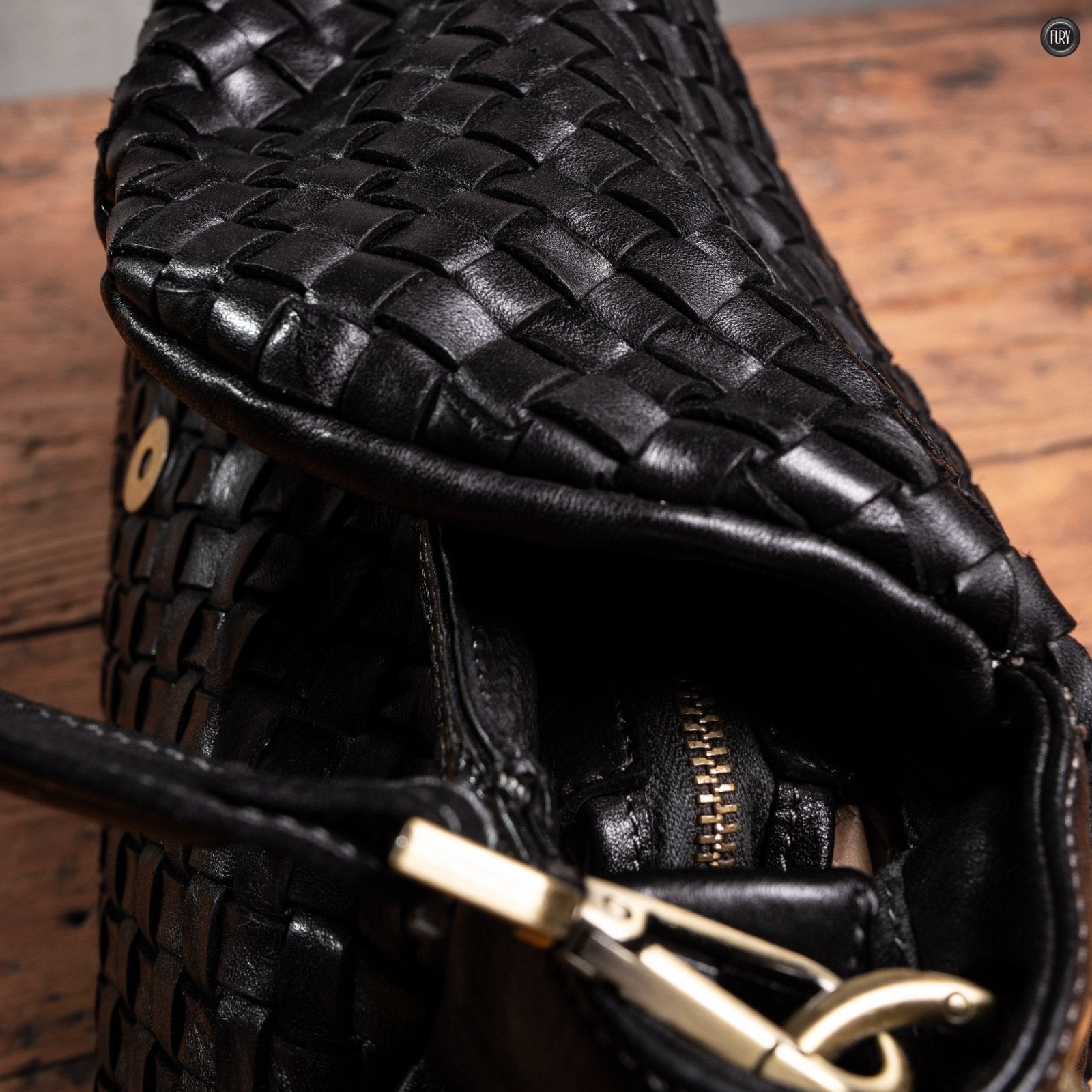 Borsetta Daria in pelle intrecciata - Fury